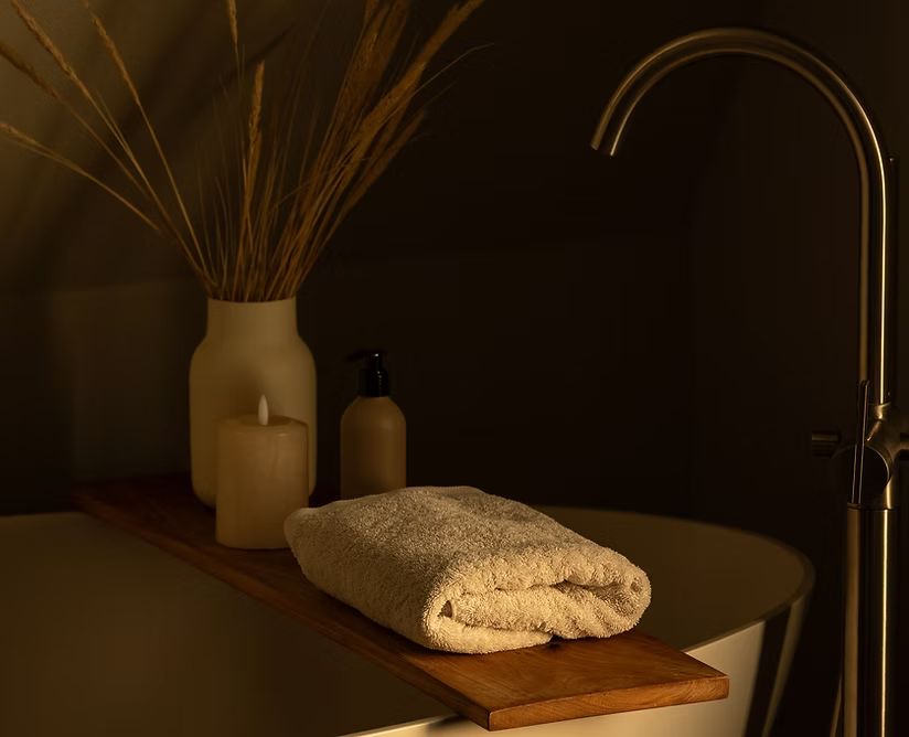 Detail van de badkamer bij Aest